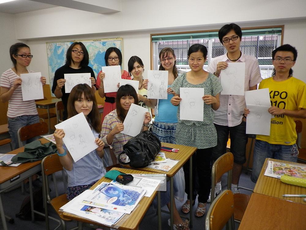 US summer short-term students Jennifer and Victoria applied for this special class.